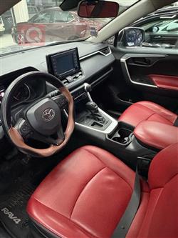 تۆیۆتا ڕاڤ 4